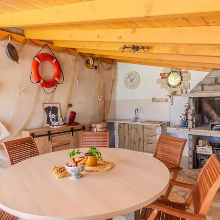 Apartamento Barbara 4 By Guide Tribalj