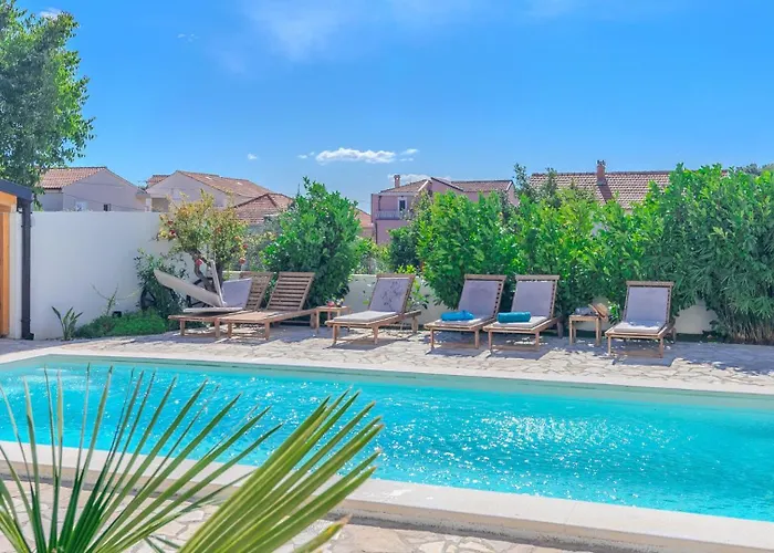 Appartement Barbara 4 By Guide Tribalj